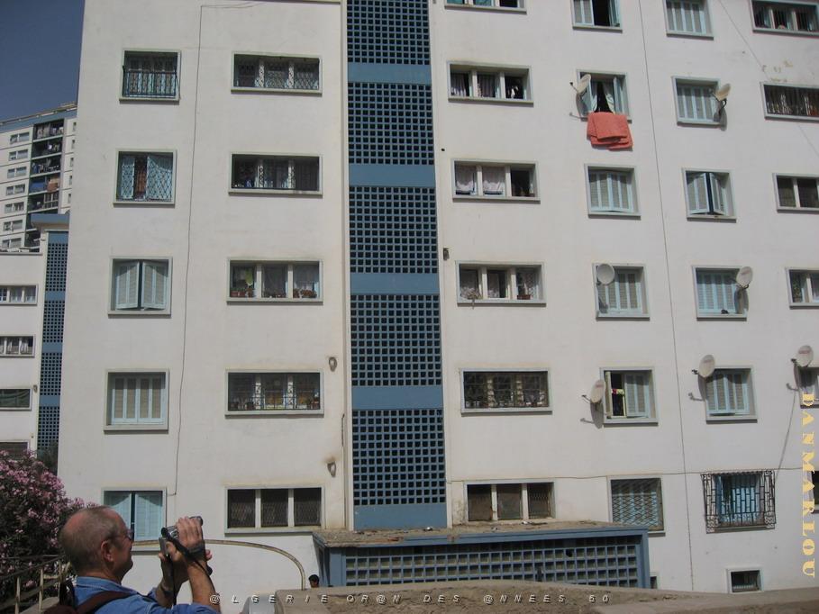2350 cite la fontaine.jpg